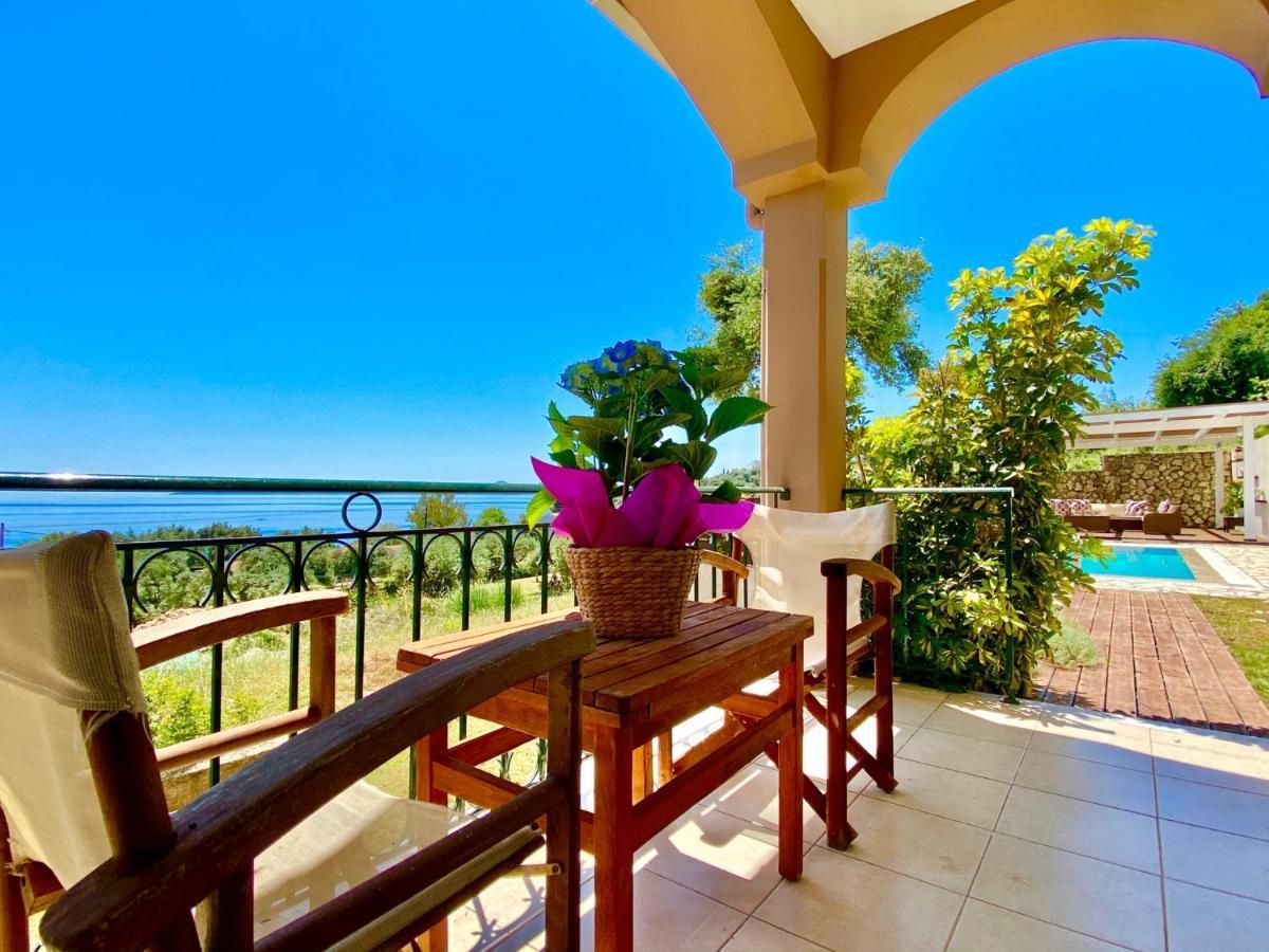 Villa Barbati Dream With Private Pool By Dadovillas Pyrgi  Bagian luar foto